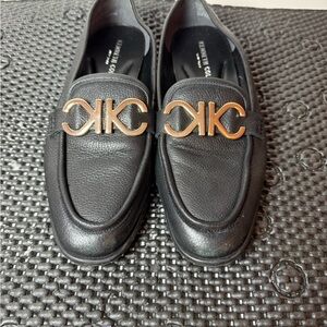 Kenneth Cole Black Loafers with‎ Metallic Accent